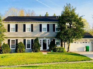 2820 Langdon Dr, Louisville, KY 40241