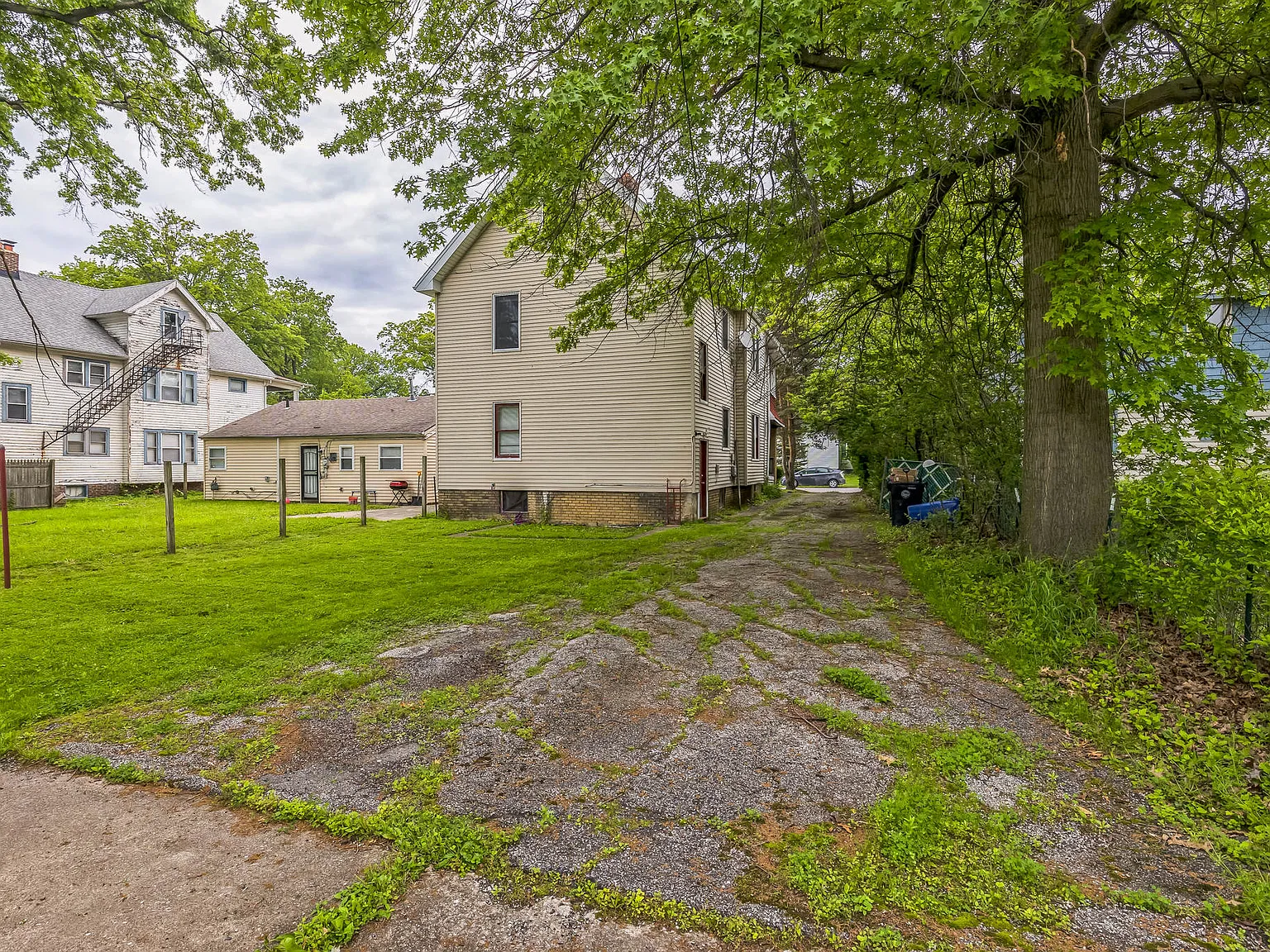 2 bed, 1020 sqft, $1,150 — Photo 3