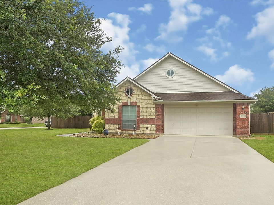 1st image of 2054 Lepper St