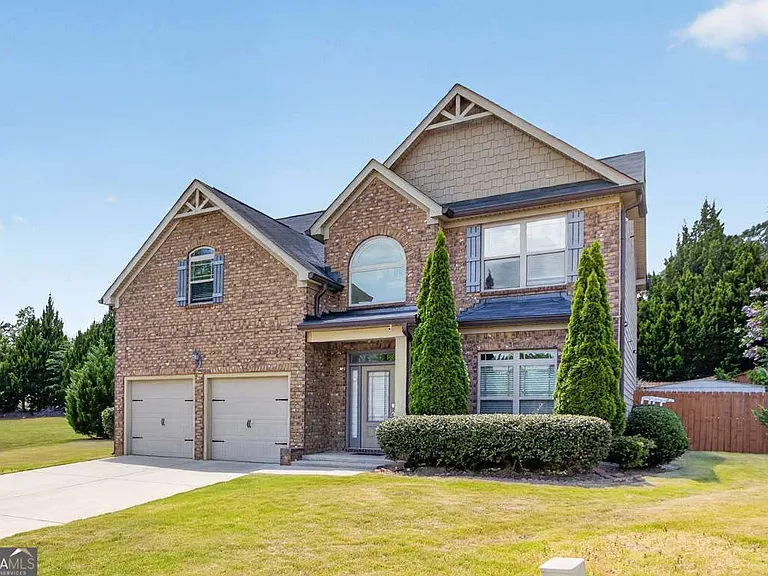 2210 Apple Orchard Way — Photo 1