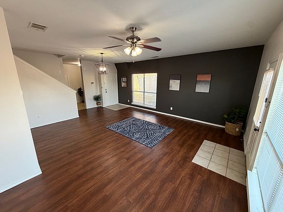 4th image of 1204 Redman Ave