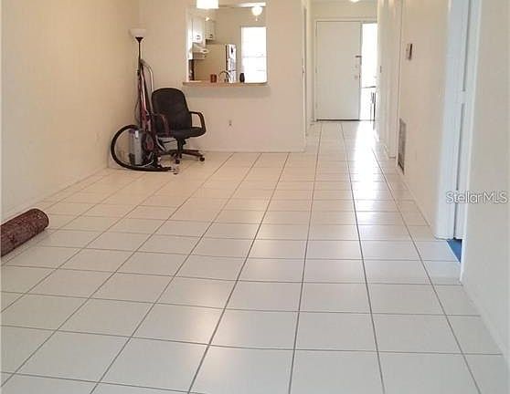 4th image of 2599 Woodgate Ln #K-7
