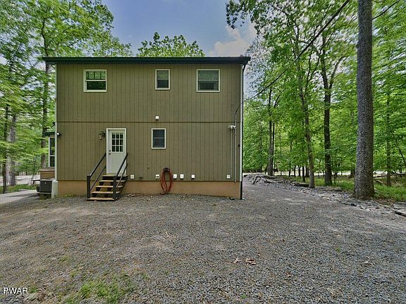 5th image of 138 Lamplighter Ln