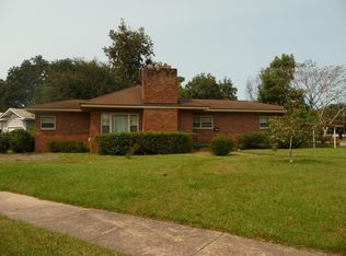 5201 Lancaster St, North Charleston, SC 29405