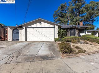 31621 Chicoine Ave, Hayward, CA 94544