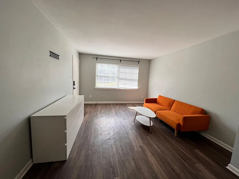2116 E McLemore Ave #3 — Photo 4