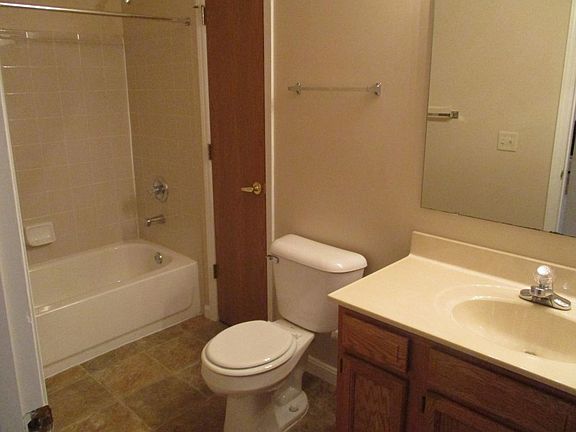 5th image of 2010 Downy Dr APT 55