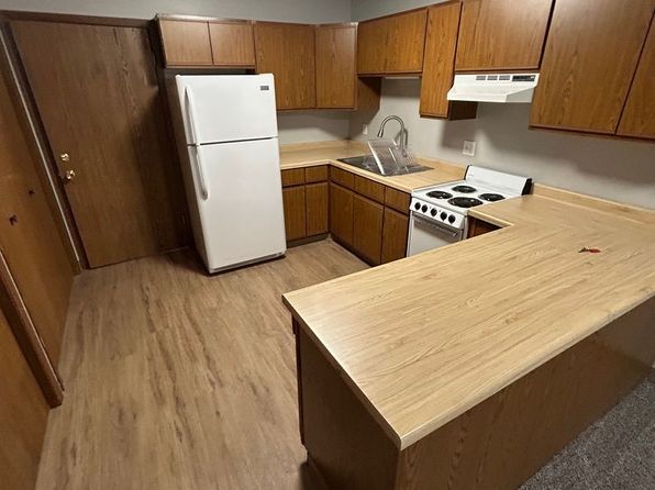 1038 Fond Du Lac Ave #201