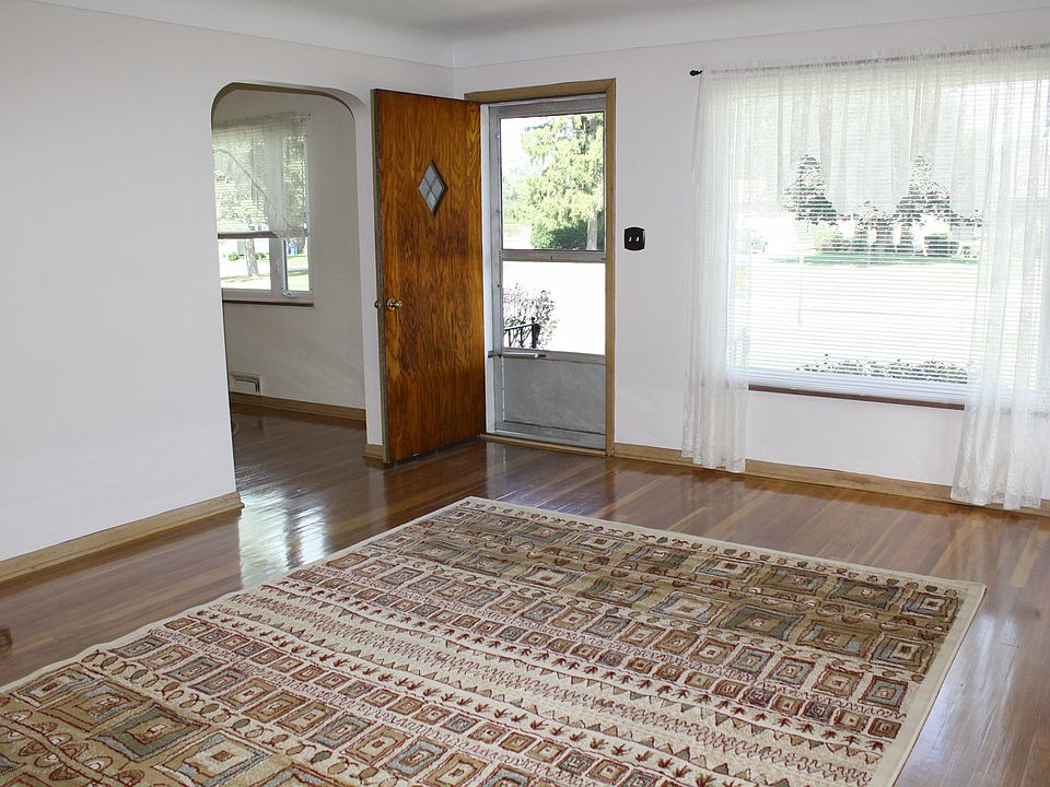 1st image of 11737 Lawndale Dr
