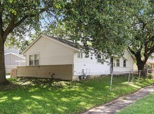430 Johns Hopkins Dr, Kenner, LA 70065