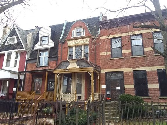 2nd image of 635 E Oakwood Blvd