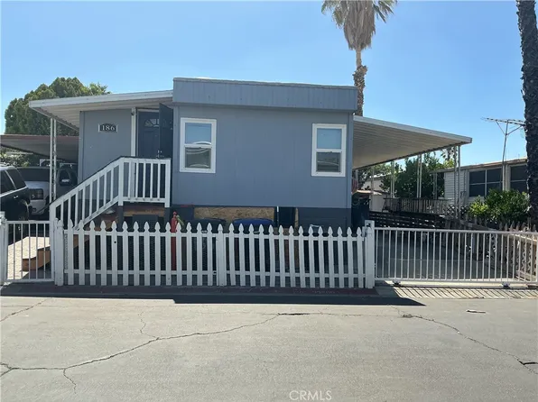 1097 N State St Space 186, Hemet, CA 92543