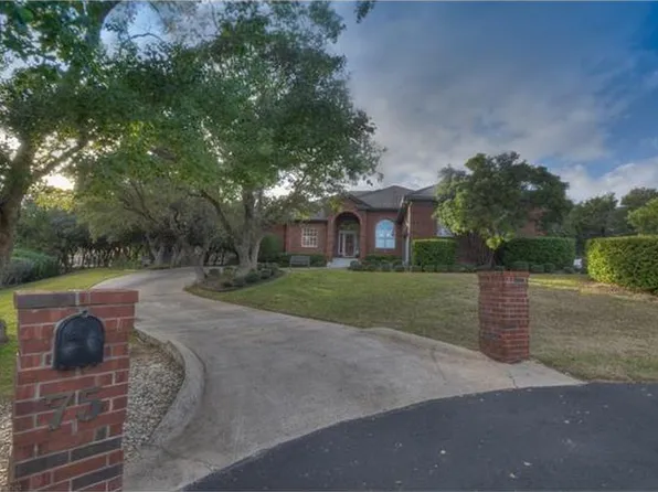 75 Stillmeadow Dr, The Hills, TX 78738