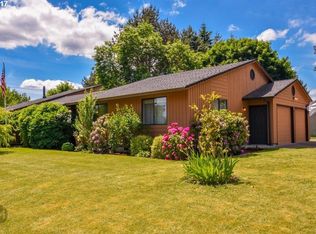 1391 NE 10th Ave, Hillsboro, OR