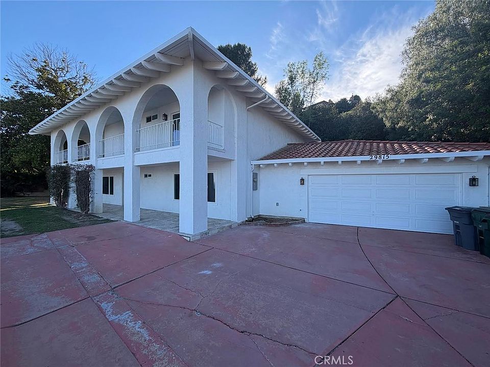 1st image of 29815 Knoll View Dr