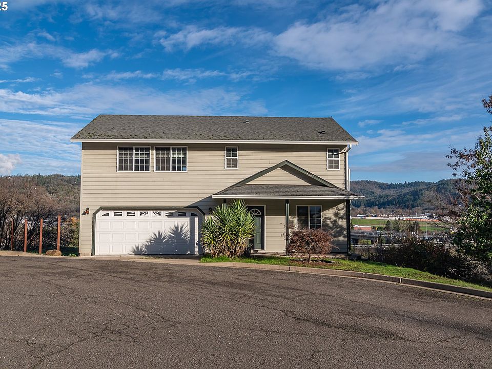 1st image of 131 Makah Ct