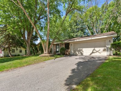 3404 Red Oak Cir N, Burnsville, MN, 55337