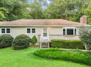 5 North St, Oxford, CT 06478