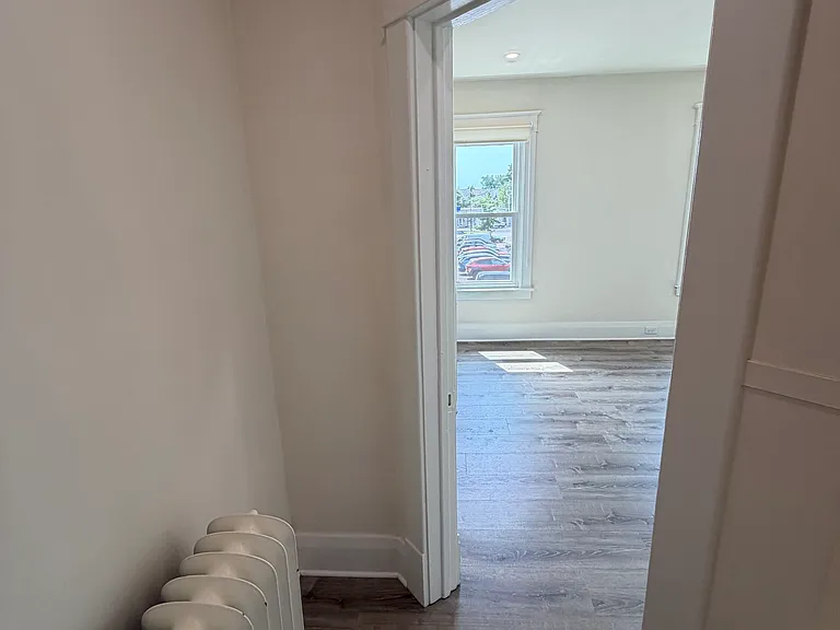 278 Colvin Ave #4 — Photo 12