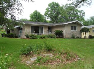 1825 Park Ln, Keokuk, IA 52632