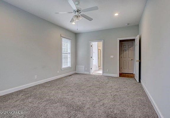 3rd image of 4603 Bentley Dr
