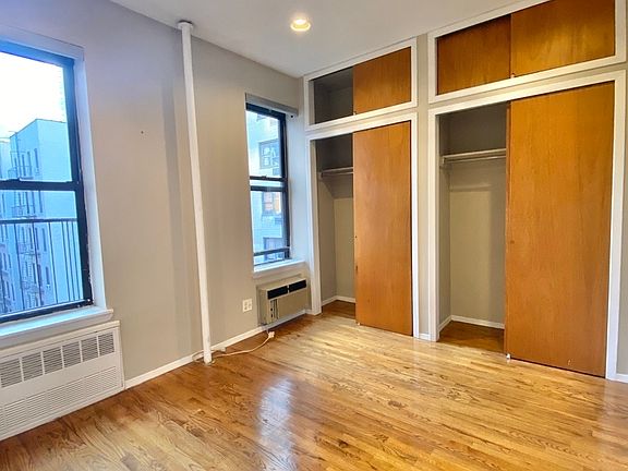 3rd image of 1229 1st Ave #19AA