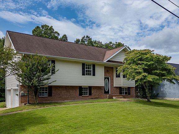 2nd image of 9215 Misty Ridge Dr