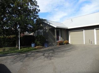 437 University St, Healdsburg, CA 95448