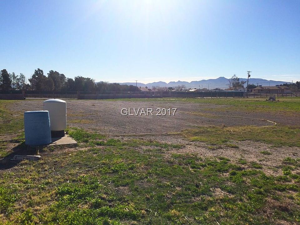 1st image of 8021 Haven St