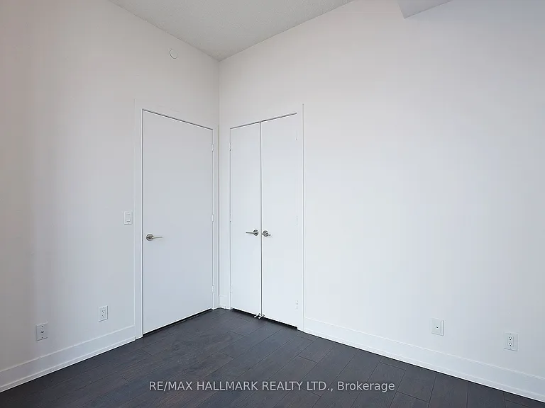 9471 Yonge St #Penthouse 01 — Photo 13