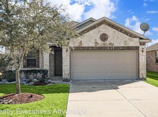 3229 Emma Lake Ct, Dickinson, TX 77539
