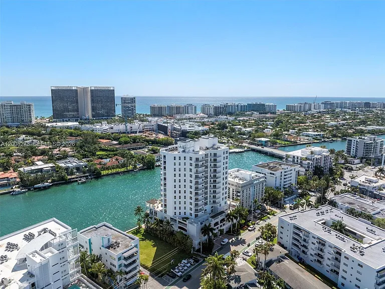 9751 E Bay Harbor Dr #11A — Photo 30