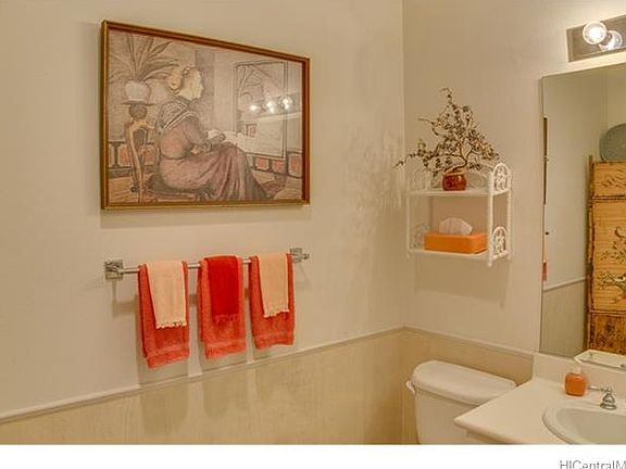 2nd image of 92-1074 Olani St #24