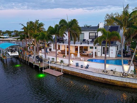 2nd image of 10432 Spoonbill Rd W