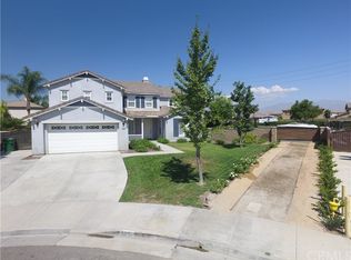 7013 Freesia Ct, Eastvale, CA 92880