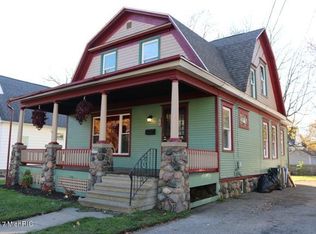43 McKinley Ave N, Battle Creek, MI