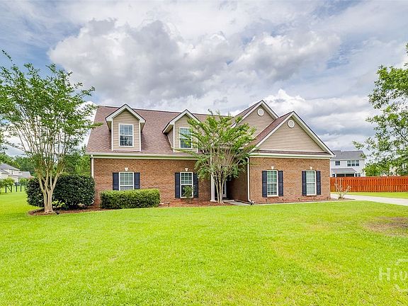 2nd image of 840 Granite Lane