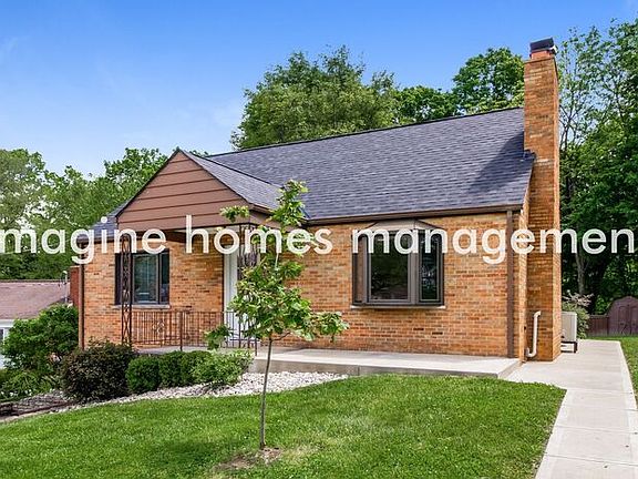 2nd image of 256 W Crest Dr