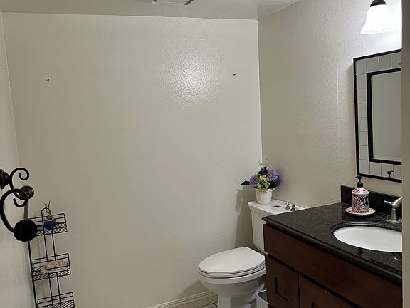 5th image of 17721 Norwalk Blvd Unit 50