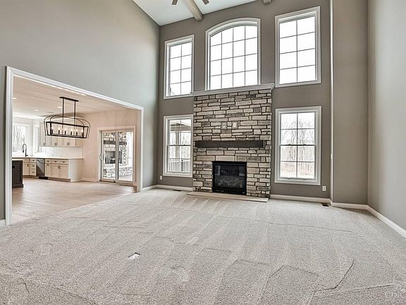 5th image of 571 Forestedge Dr #11