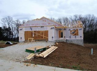 526 Crestfall Dr, Washington, MO 63090