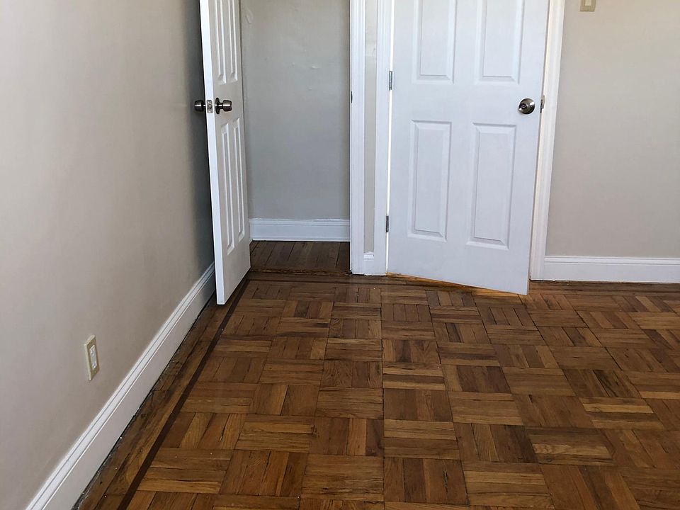 1st image of 1231 Ovington Ave #16