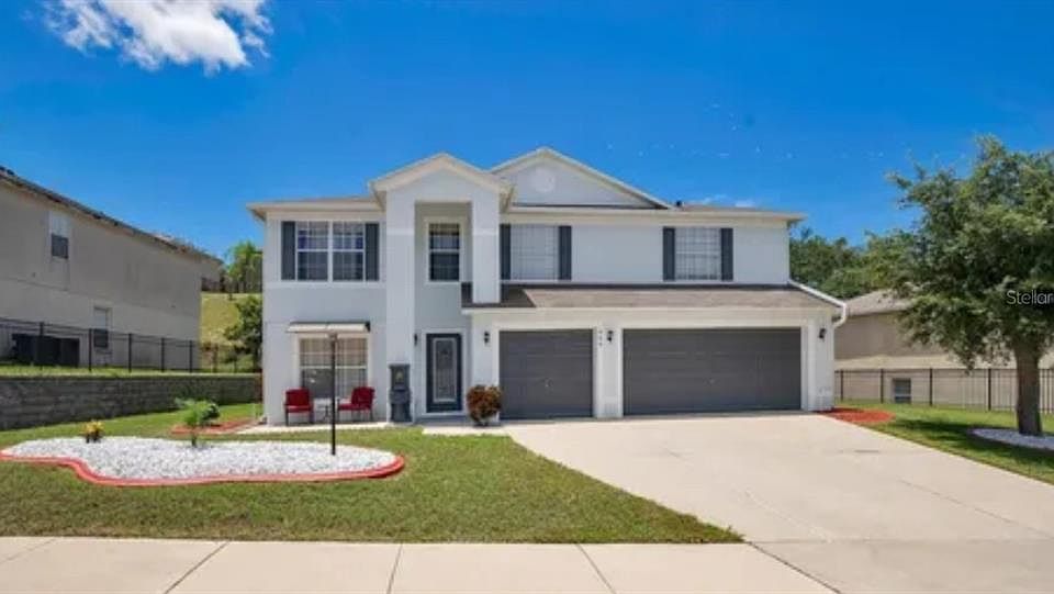 1st image of 654 Skyridge Rd