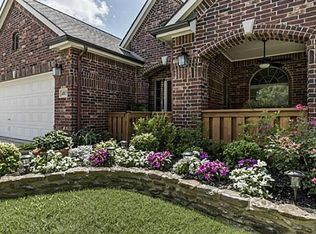 4813 Van Zandt Dr, Fort Worth, TX 76244