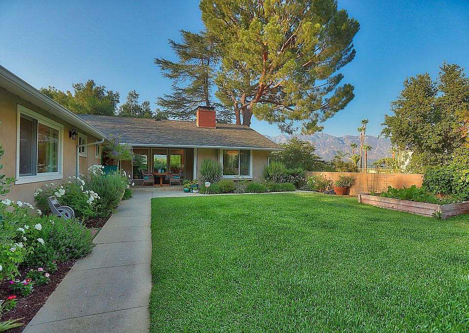 1st image of 309 Inverness Dr