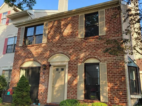 67 Oneill Ct, Lawrence Township, NJ 08648