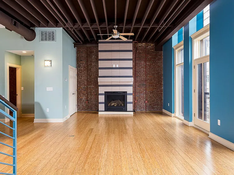532 S 4th St #501 — Photo 3