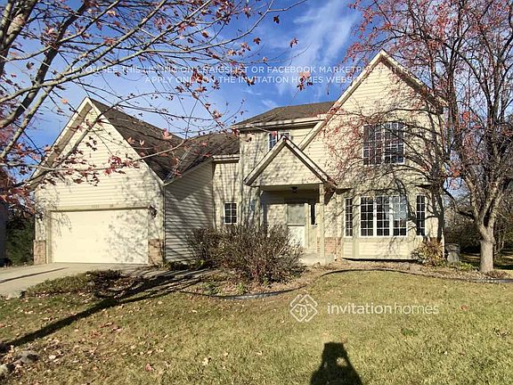 2nd image of 3930 Zircon Ln N