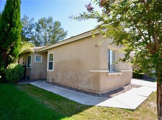 32715 Gabbiano Dr, Temecula, CA 92592