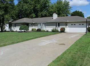 3441 Breezeway Dr, Erie, PA 16506